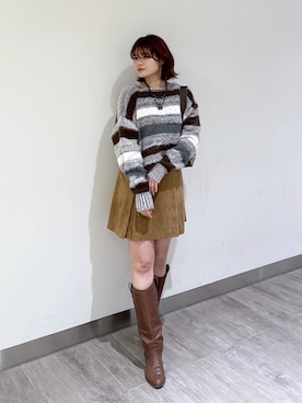 「アイテム（ジャンパースカート）」を使った、narunaさん（レディース・159cm）の秋コーディネート