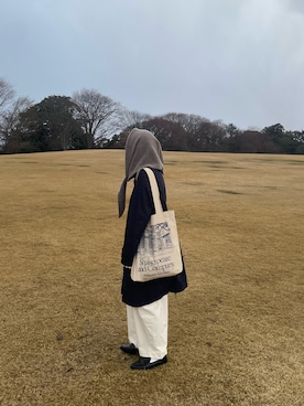 「アイテム（ストール/ショール）」を使った、panさん（レディース・165cm）の秋コーディネート