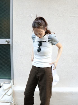 「LA PEAU DE GEM（ラポドゥジェム）のアイテム」を使った、moekaさん（レディース・164cm）の春コーディネート