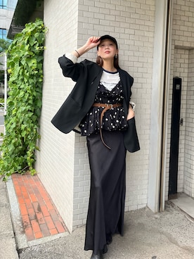 「アイテム（ノーカラージャケット）」を使った、moekaさん（レディース・164cm）の秋コーディネート