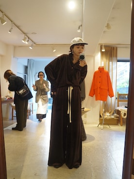 「アイテム（その他トップス）」を使った、moekaさん（レディース・164cm）の秋コーディネート