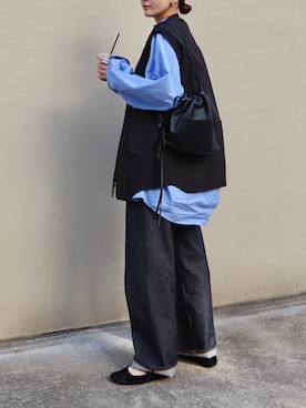 LA PEAU DE GEMのデニムパンツを使った人気ファッションコーディネート