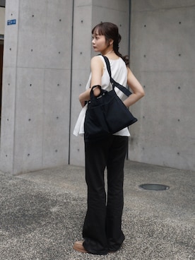 「LA PEAU DE GEM（ラポドゥジェム）のアイテム」を使った、moekaさん（レディース・164cm）の春コーディネート