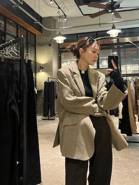 「アイテム（テーラードジャケット）」を使った、moekaさん（レディース・164cm）の秋コーディネート