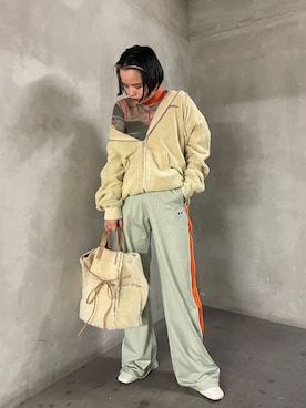 「スウエットパンツ」｜「アイテム（ブーツ）」を使った、N.GENさん（レディース・155cm）の秋コーディネート