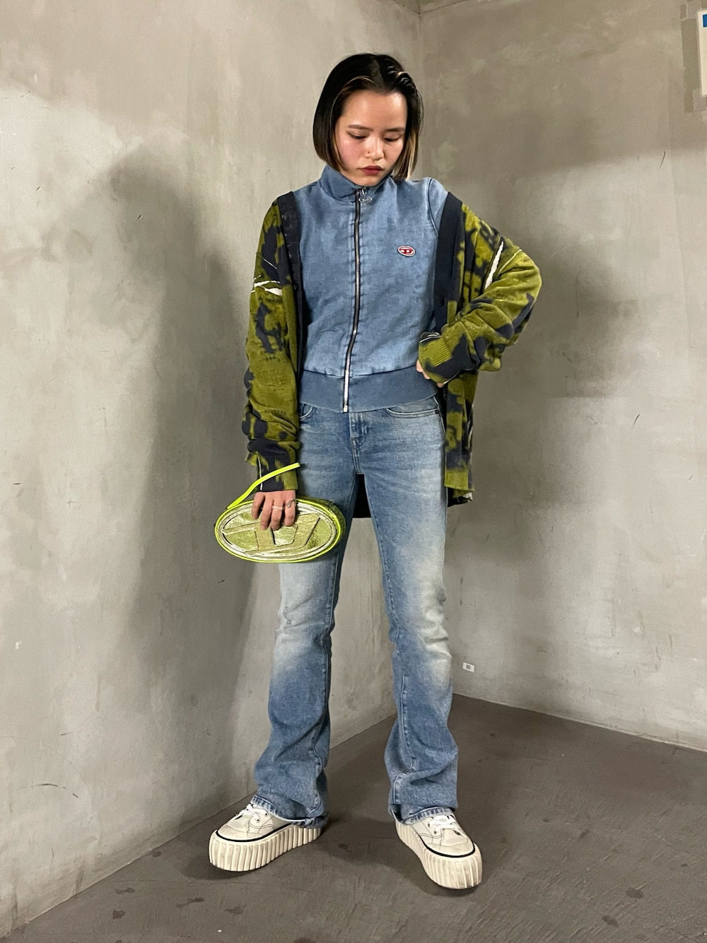DIESEL　カーディガン カモフラルーズ　S　コットン　薄手　極美品✨ DIESEL（ディーゼル）の「レディース カーディガン カモフラ ルーズ