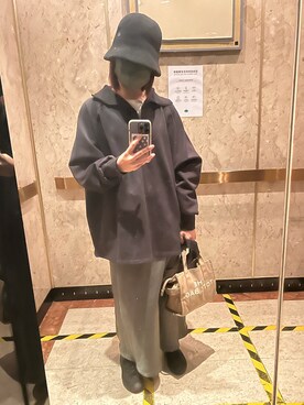 「oversize」｜「アイテム（スウェット）」を使った、エビイ-Abby-🦦さん（レディース・159cm）の冬コーディネート