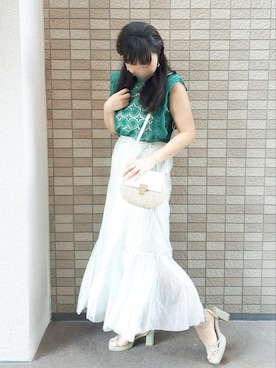 「スクエアトゥ」｜「アイテム（雑誌）」を使った、こうめさん（レディース・155cm）の夏コーディネート