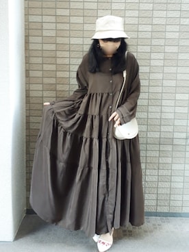 「Libra Cue（リブラ キュー）のティアードエアリーボリュームワンピース（ワンピース）」を使った、こうめさん（レディース・155cm）の秋コーディネート