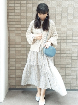 「アイテム（雑誌）」を使った、こうめさん（レディース・155cm）の秋コーディネート