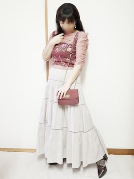 「ティアードスカート」｜「アイテム（雑誌）」を使った、こうめさん（レディース・155cm）の春コーディネート