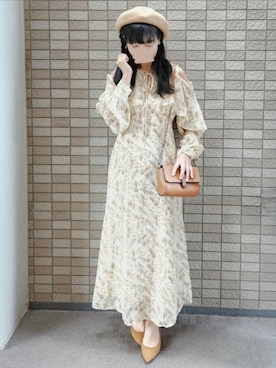 「アイテム（イヤリング）」を使った、こうめさん（レディース・155cm）の秋コーディネート