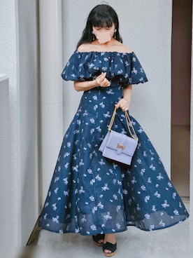 「SNIDEL（スナイデル）のジャカードオフショルブラウス（シャツ/ブラウス、ブルー系）」を使った、こうめさん（レディース・155cm）の夏コーディネート