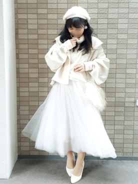 「オールホワイト」｜「アイテム（トレンチコート）」を使った、こうめさん（レディース・155cm）の冬コーディネート