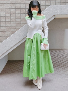 「アイテム（イヤリング）」を使った、こうめさん（レディース・155cm）の秋コーディネート