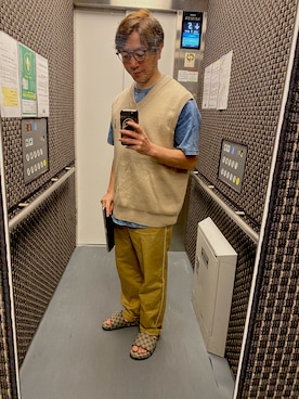「LACOSTE（ラコステ）のアイテム（チノパンツ）」を使った、たけさん（メンズ・165cm）の夏コーディネート