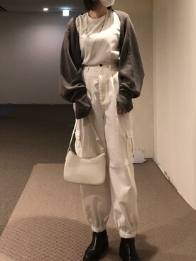 「UNIQLO（ユニクロ）のクロップドクルーネックＴ（半袖）（Tシャツ/カットソー）」を使った、u_tanさん（レディース・169cm）の秋コーディネート