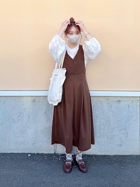 「韓国コーデ」｜「アイテム（ジャンパースカート）」を使った、まき みさきさん（レディース・149cm）の秋コーディネート