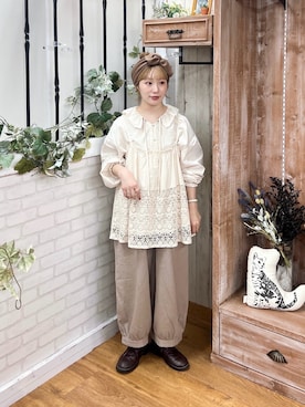 「アイテム（その他トップス）」を使った、まき みさきさん（レディース・149cm）の秋コーディネート