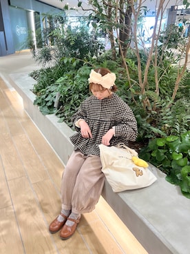 「tsukuruandrinのアイテム（トップス、ブラック系）」を使った、まき みさきさん（レディース・149cm）の春コーディネート