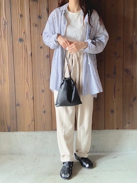 「スウェットギャザーパンツ」｜「アイテム（スウェットパンツ）」を使った、shokoさん（レディース・159cm）の夏コーディネート