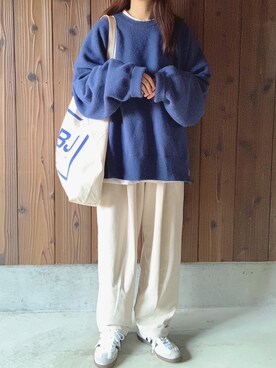 「ブルーニット」｜「アイテム（スウェットパンツ）」を使った、shokoさん（レディース・159cm）の冬コーディネート