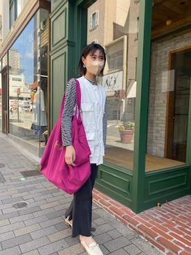 「mystic（ミスティック）のセンターステッチフレアデニム（デニムパンツ）」を使った、asami ogawaraさん（レディース・162cm）の春コーディネート