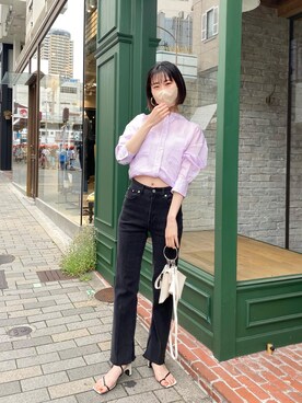 「mystic（ミスティック）のセンターステッチフレアデニム（デニムパンツ）」を使った、asami ogawaraさん（レディース・162cm）の春コーディネート