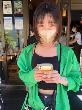「mystic（ミスティック）のショルダースリットシャツ（シャツ/ブラウス、グリーン系）」を使った、asami ogawaraさん（レディース・162cm）の夏コーディネート