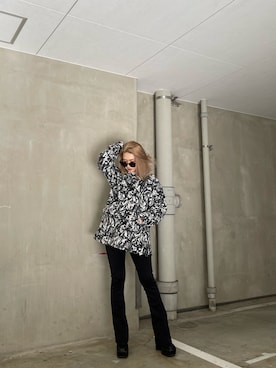 「厚底ブーツ」｜「アイテム（その他アウター）」を使った、ENVYM_RIKAさん（レディース・161cm）の冬コーディネート