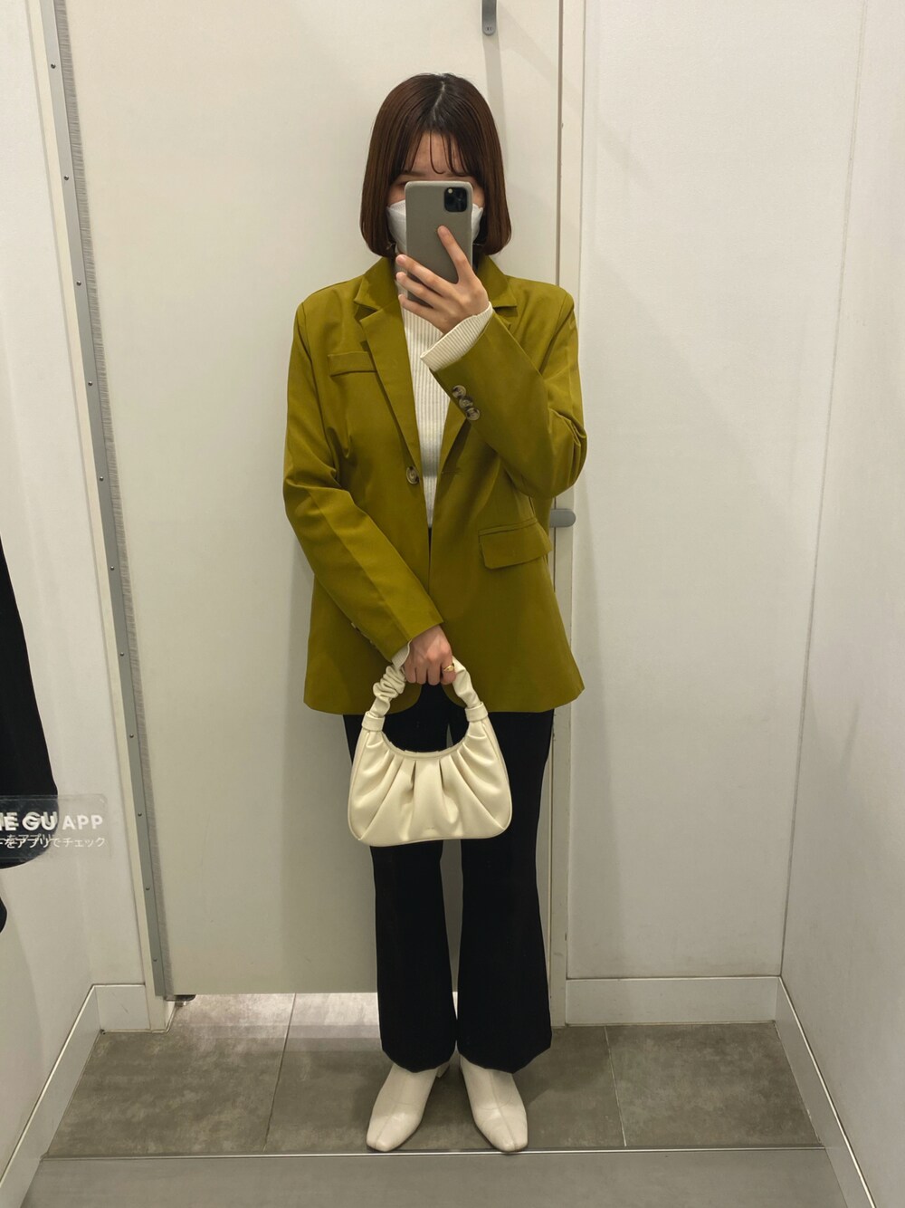 「冬、ジャケット、GU、GUコーデ、ユニクロ、UNIQLO、mame、プチプラ、ラクチンコーデ、JWPEI、グリーン」｜「jwpeiのアイテム（ハンドバッグ、ホワイト系）」を使った、ayu さん（レディース・160cm）の冬コーディネートの1枚目の写真