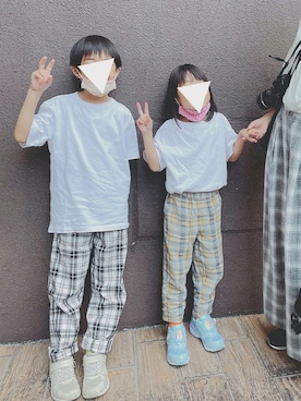 「SEVENDAYS=SUNDAY（セブンデイズサンデイ）のアイテム（パンツ）」を使った、soo&aaaさん（キッズ・123cm）の秋コーディネート