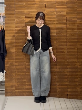 「RODE SKO（ロデスコ）のアイテム」を使った、里沙子さん（レディース・156cm）の秋コーディネート