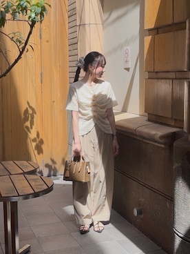 「SENSE OF PLACE by URBAN RESEARCH(センスオブプレイスバイアーバンリサーチ)のコクーンパンツ(その他パンツ、ベージュ系)」を使った、里沙子さん(レディース・156cm)の夏コーディネート