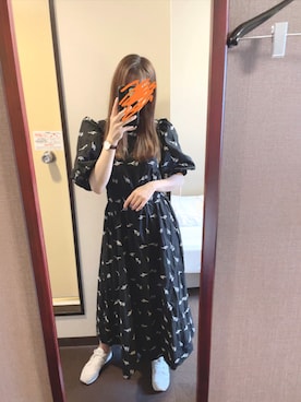「刺繍」｜「アイテム（アナログ腕時計）」を使った、kahoさん（レディース・166cm）の夏コーディネート