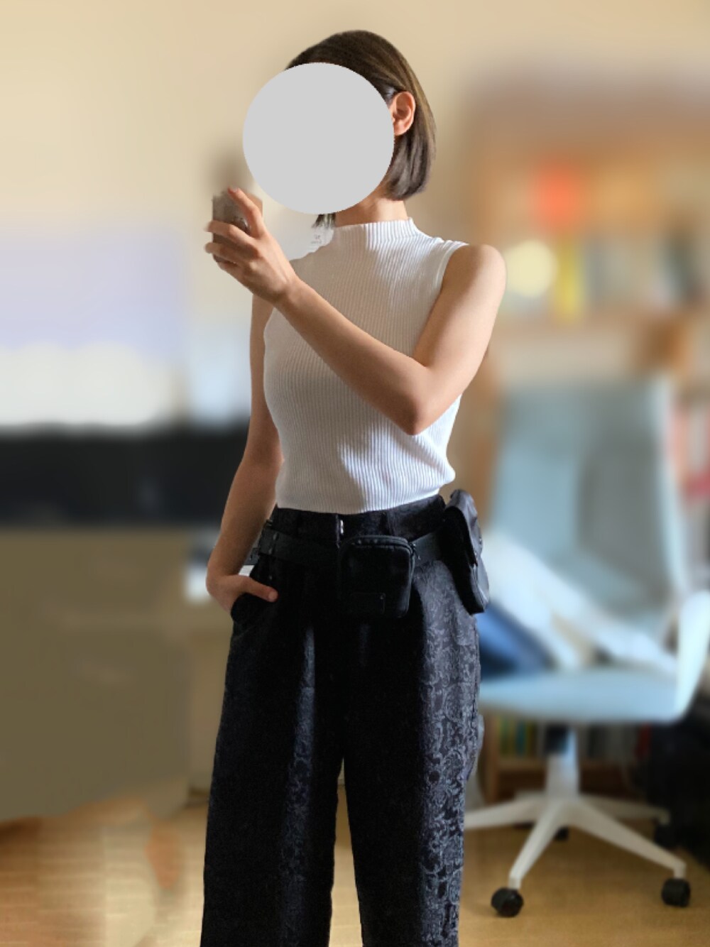 「夏、モノトーン、ZARA、SLY、publux、ミニバッグ」｜「ZARAのアイテム（ニット/セーター、ホワイト系）」を使った、 蒲原さん（レディース・165cm）の夏コーディネートの1枚目の写真
