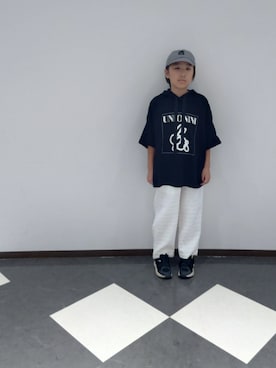 「アイテム（パンツ）」を使った、たろうさん（キッズ・134cm）の秋コーディネート