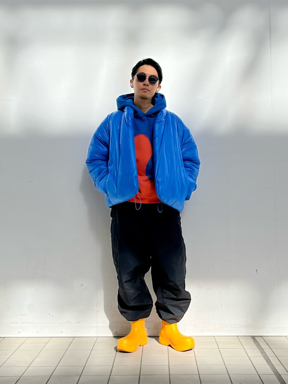 BOTTEGA VENETAのブーツ（オレンジ系）を使った人気ファッション