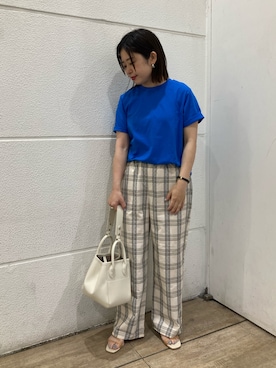「カラーTシャツ」｜「アイテム（サンダル）」を使った、yurioneさん（レディース・154cm）の夏コーディネート