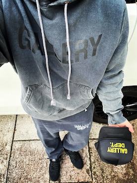 「GALLERY DEPT（ギャラリーデプト）のアイテム」を使った、sneakermafia777さん（メンズ・173cm）の冬コーディネート