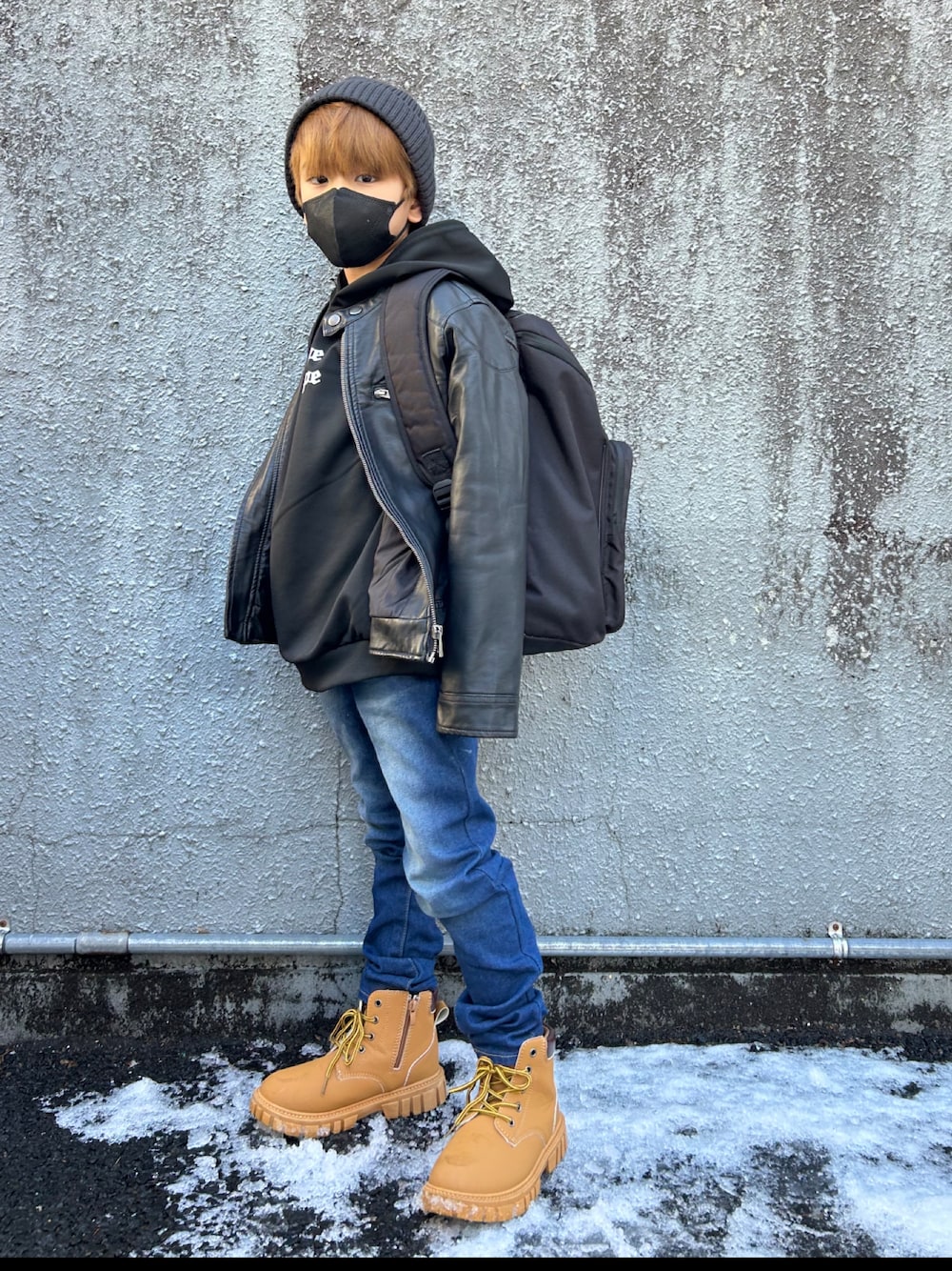 「カジュアル、ZARA KIDS、ダンス、１年生」｜「ZARA KIDSのアイテム（その他アウター、ブラック系）」を使った、takumiさん（キッズ・120cm）の冬コーディネートの1枚目の写真
