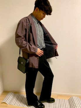 「古着のアイテム（シャツ/ブラウス、グレー系）」を使った、shotaさん（メンズ・178cm）の秋コーディネート