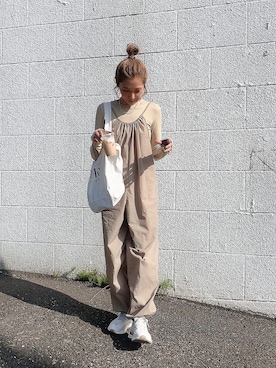 「アイテム（オールインワン・サロペット）」を使った、kayoさん（レディース・164cm）の春コーディネート