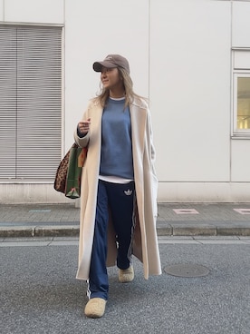 「アイテム（スリッポン）」を使った、kayoさん（レディース・164cm）の冬コーディネート