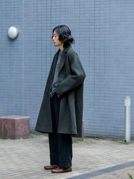 「アイテム（チェスターコート、グリーン系）」を使った、ノリ　カワハラさん（メンズ・178cm）の冬コーディネート