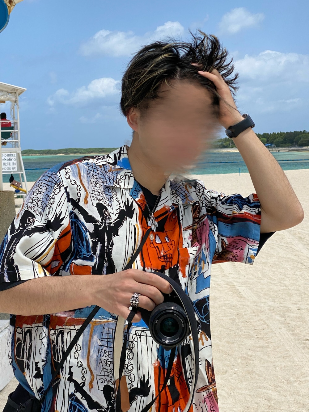 「VINTAGEのアイテム（Tシャツ/カットソー、ブラック系）」を使った、フジさん（メンズ・175cm）の秋コーディネートの1枚目の写真