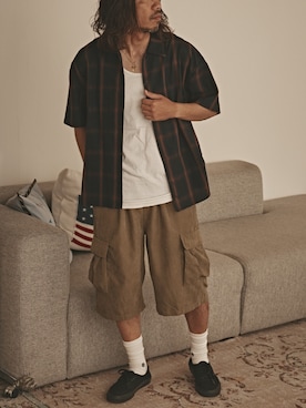 「アイテム（カーゴパンツ）」を使った、naotoさん（メンズ・172cm・40代）の夏コーディネート