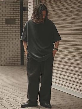 「GILDAN（ギルダン）のGILDAN/ギルダン 5.3oz プレミアムコットン 半袖無地Tシャツ 2026年春夏（Tシャツ/カットソー、ブラック系）」を使った、naotoさん（メンズ・172cm）の春コーディネート