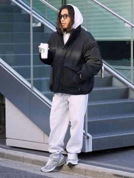 「アイテム（スウェットパンツ）」を使った、naotoさん（メンズ・172cm・40代）の冬コーディネート