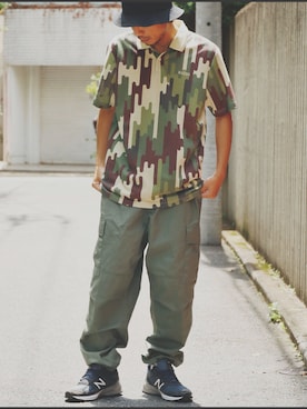 「ROTHCO（ロスコ）のアイテム（パンツ）」を使った、naotoさん（メンズ・172cm）の秋コーディネート